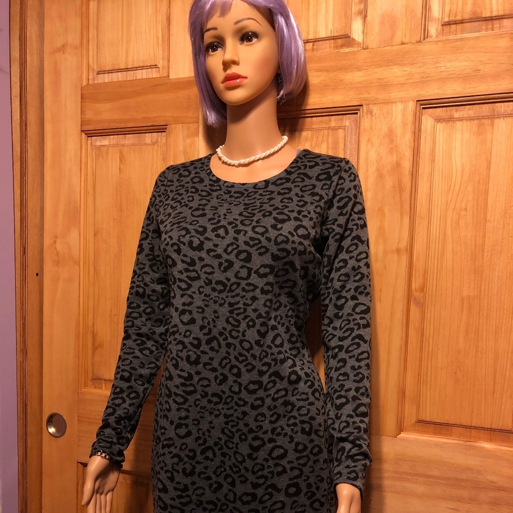 Banana Republic- Bodycon Dress- Animal Print